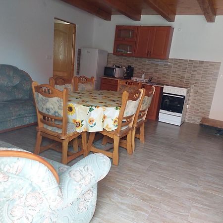 Villa Orban Nyaralohaz à Kovagoors Extérieur photo