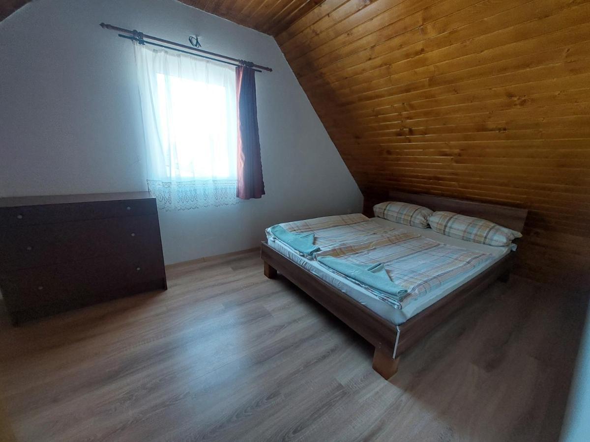 Villa Orban Nyaralohaz à Kovagoors Extérieur photo