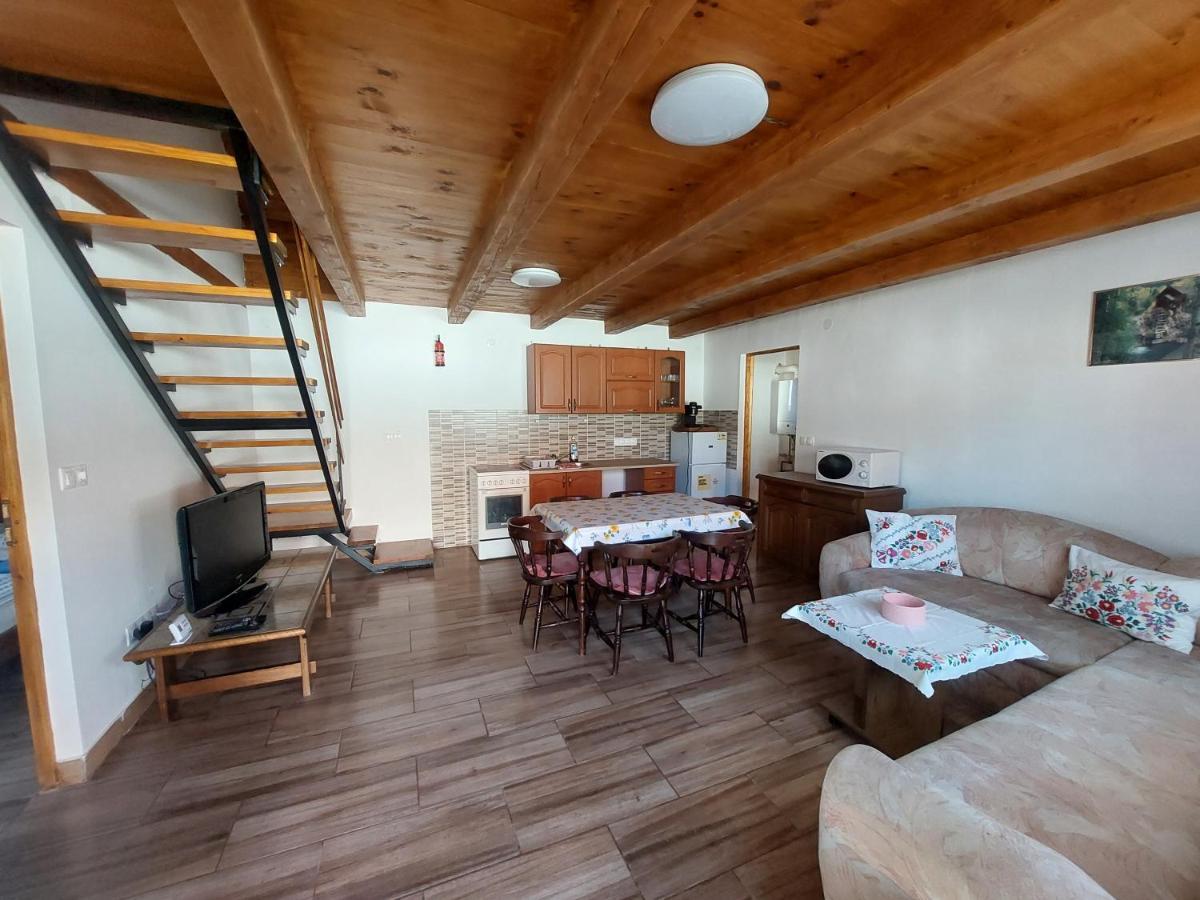 Villa Orban Nyaralohaz à Kovagoors Extérieur photo
