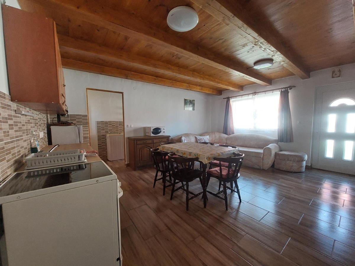 Villa Orban Nyaralohaz à Kovagoors Extérieur photo