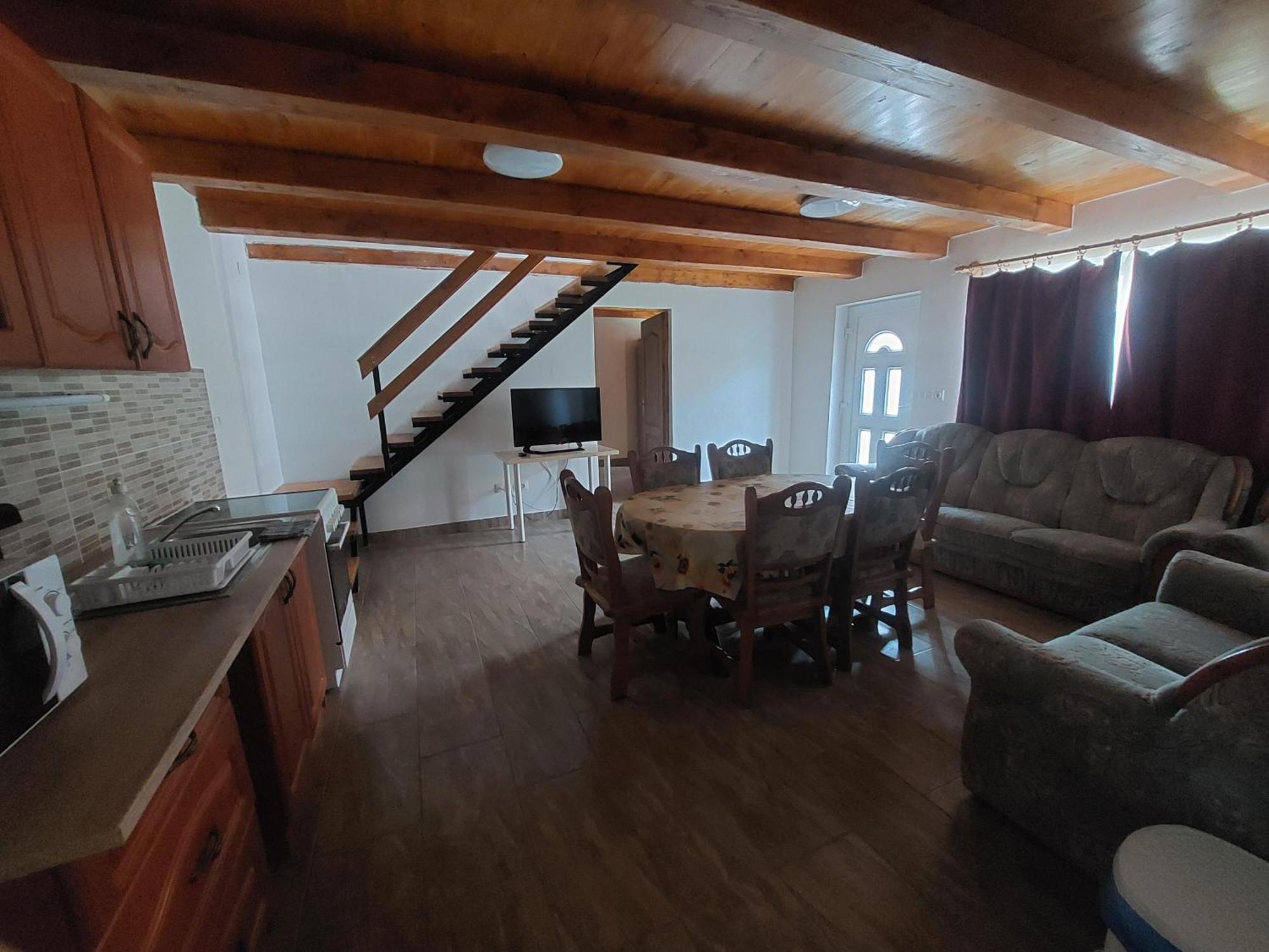 Villa Orban Nyaralohaz à Kovagoors Extérieur photo